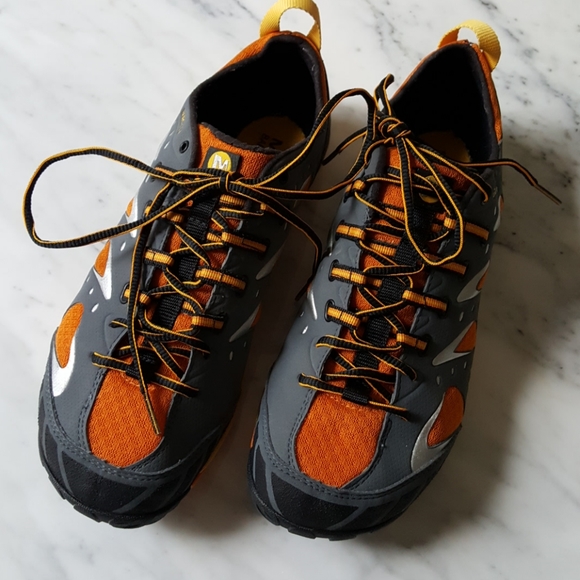 Merrell Other - Merrell Running Embark Glove Shoes